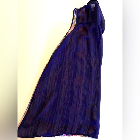 BCBG MAXAZRIA BEAUTIFUL Sheer Top purple back pink multi color front size Medium - Picture 5 of 8